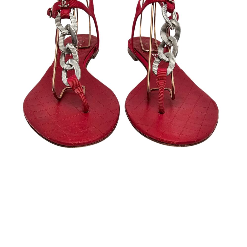 Chanel CC Chain Flat Thong Sandal Quilted Red Leather Silver Size 39 US 8 8.5 - Picture 4 of 12